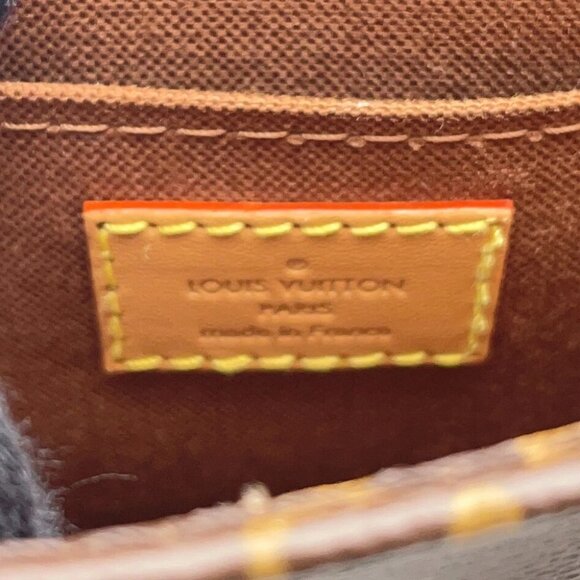 LOUIS VUITTON Petit Sac Plat Monogram Brown M69442 - Picture 14 of 15
